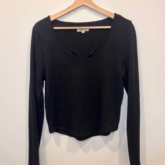 Madewell Split-Neck Long-Sleeve Tee - Picture 2 of 7